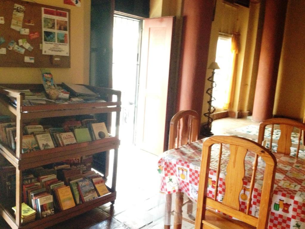 Hostal Condo-Parque Santo Domingo Kültér fotó
